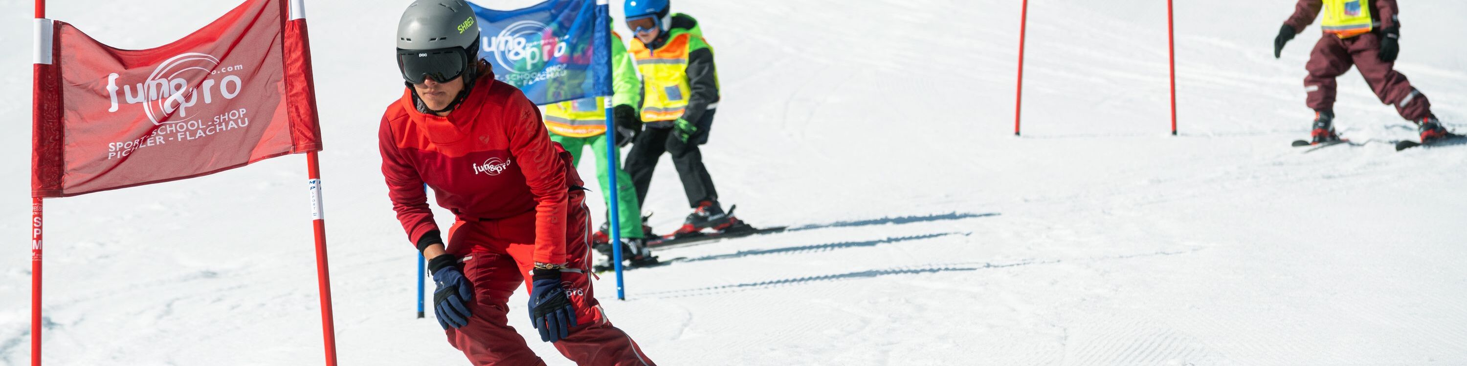 Book online fun and pro Ski School Flachau